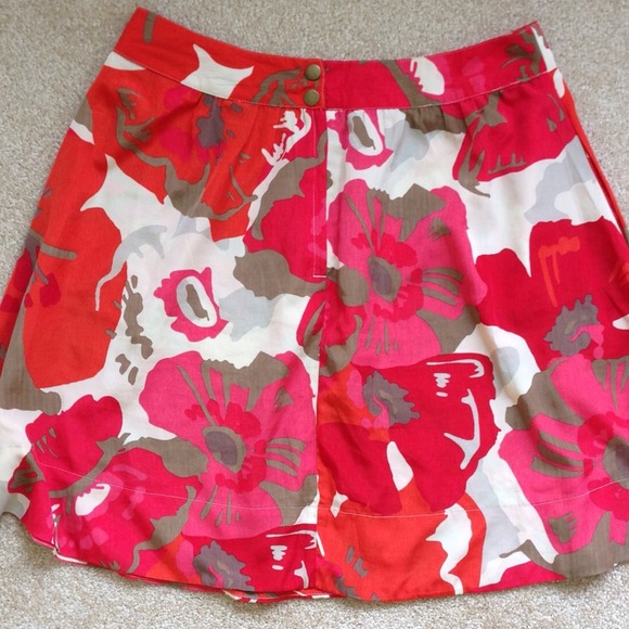 New York & company skirt - Picture 4 of 4