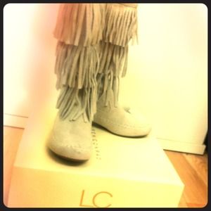 Fringe Boots Size 6. **REDUCED PRICE**