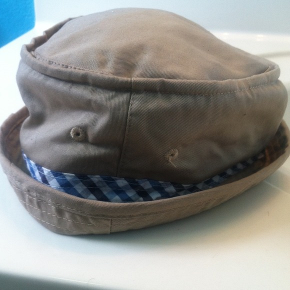 hat - Picture 2 of 2