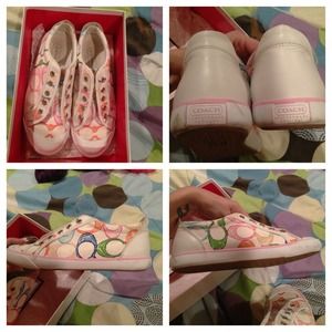 AUTHENTIC MULTI COLORED COACH SHOES WITHOUT LACES