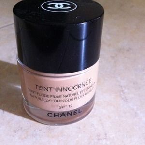 SOLD @farah23Chanel Teint Innocence Foundation