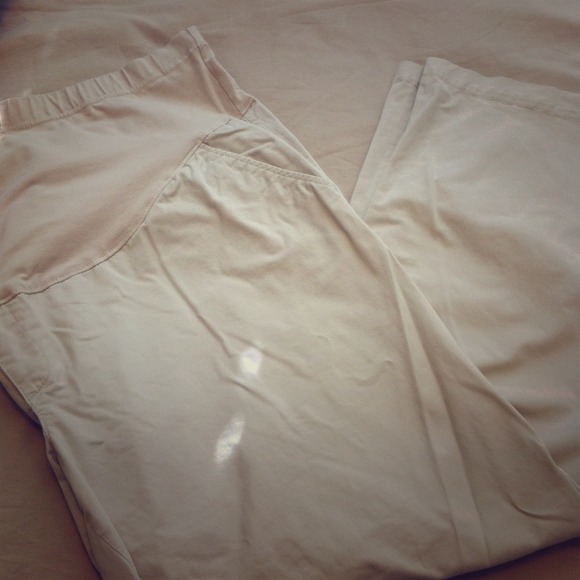 Old Navy Pants Reduced Maternity Plus Size 24 Khakis Poshmark