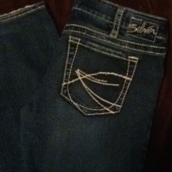 Silver jeans, waist 31, length, 31. Aiko Bootcut.