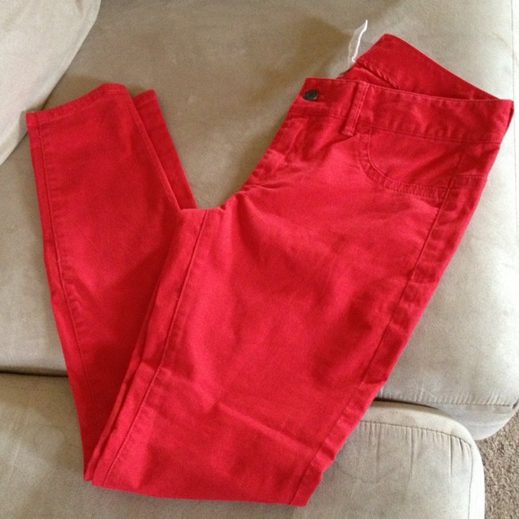 Red skinny pants!