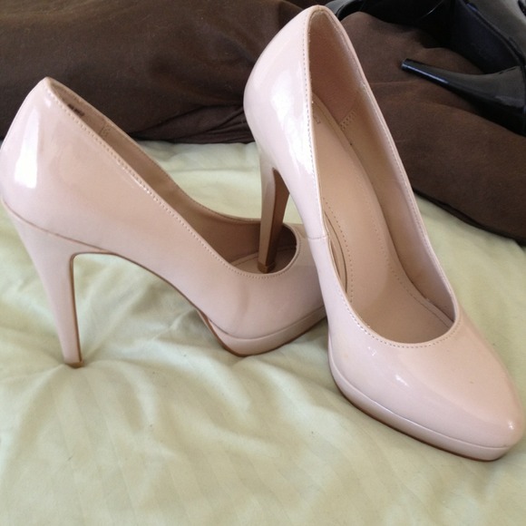 Nude heels!