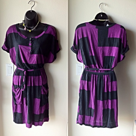 ❌SOLD❌Belted flowy colorblock dress