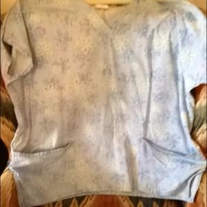 SOLD-SOLDScrub top