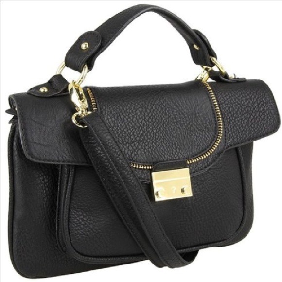 ❌SOLD❌Olivia + Joy Bonnie Convertible Crossbody