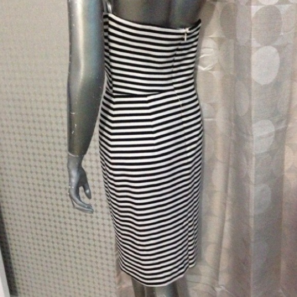 Beautiful black and white striped dress. - Picture 2 of 2