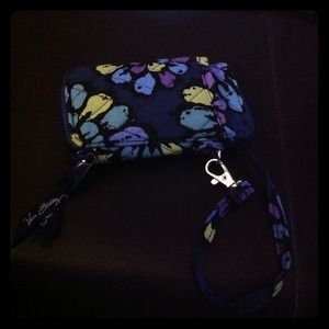 Reserved for @misskaplinski Vera Bradley wristlet