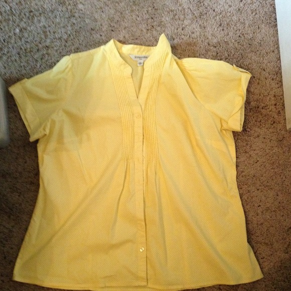 Cute Yellow Polka Dot Button Up