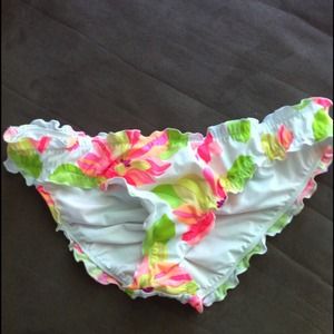 Ruffle flower print bathing suit bottom!