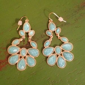 Bundle for Terri! 💥🎉 3 Earrings, Bracelets