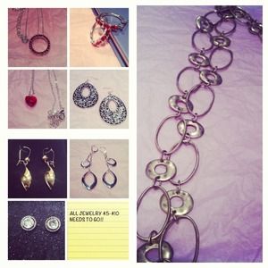 Numerous jewelry pieces