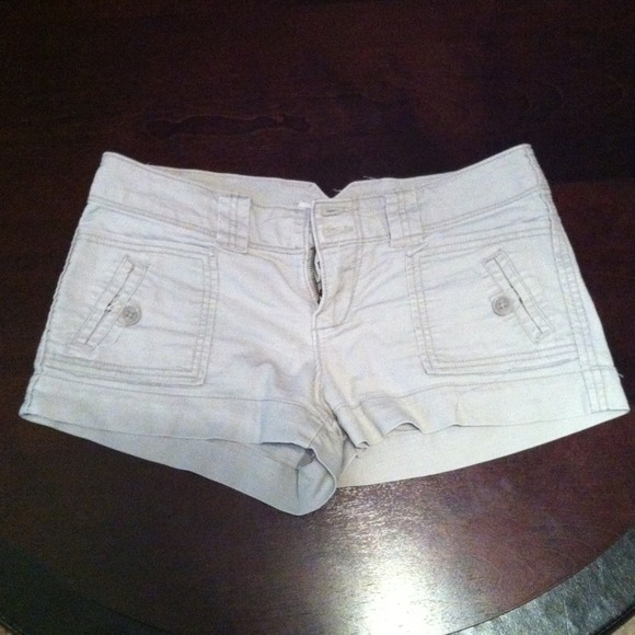 Beige shorts