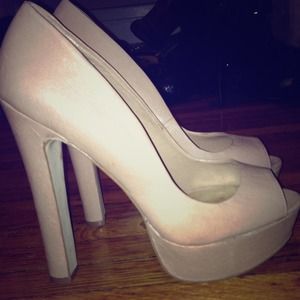 Brand new peep toe pumps size 6