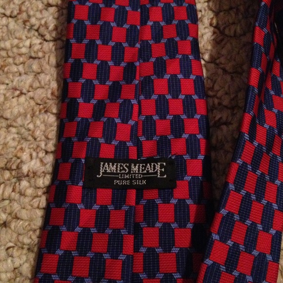 Men's tie - Picture 3 of 3