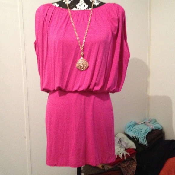 Kenneth Cole dress never worn SOLDBUNDLE