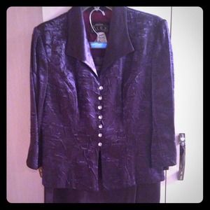 Violet petite Alex Evenings 2 piece suit