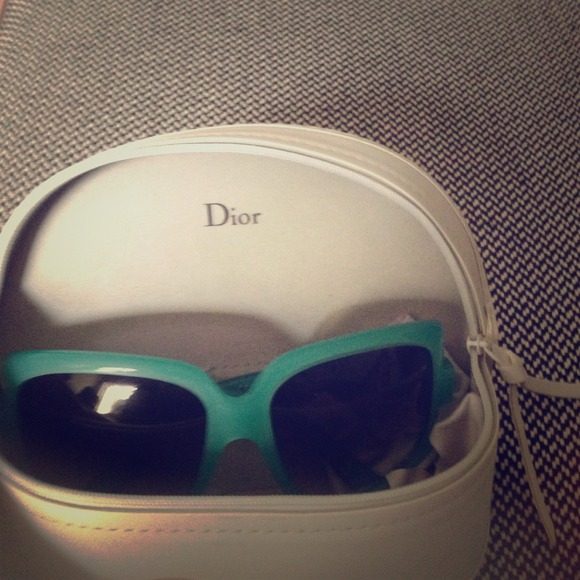 Dior sunnies!!