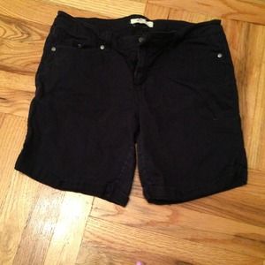 ⛔️⛔️SOLDForever 21 dark blue navy shorts size 30