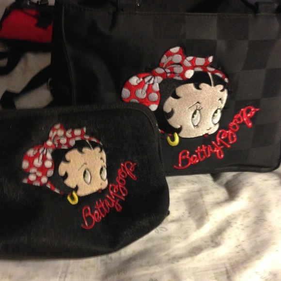 Bundle  again matching purse w/ makeup bag