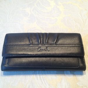 Authentic COACH Wallet