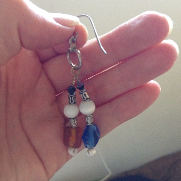 Donated! Crafty blue & orange dangle earrings - Picture 2 of 3