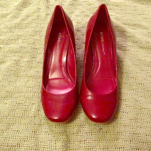 BCBG red heels Sz 7 1/2b