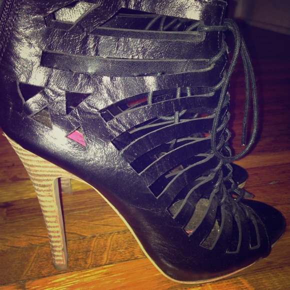 Dv by dolce vita gladiator high heels