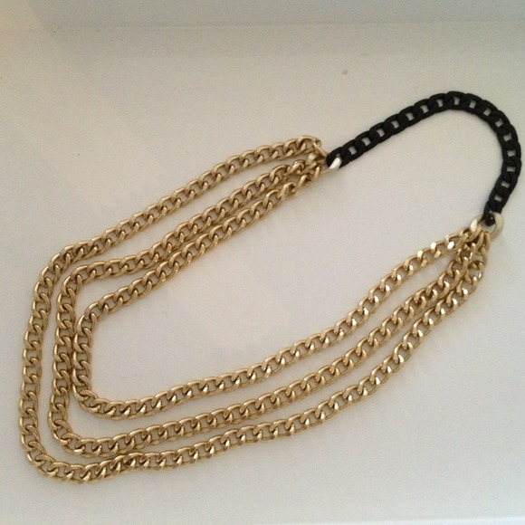 SOLD HRH all the rage necklace - Picture 3 of 3