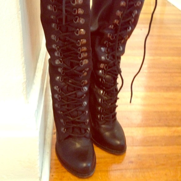 Aldo leather lace up high heels boots