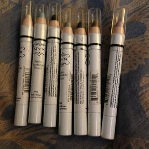 NYX jumbo eyeshadow pencils bundle