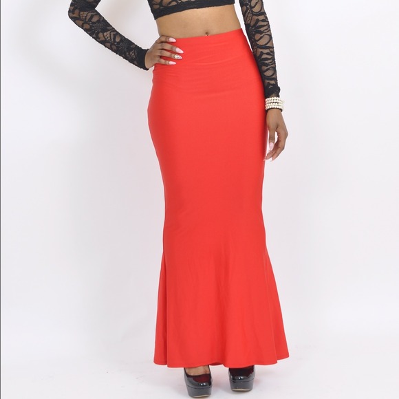 Maxi Mermaid Skirt. ✨$20 through Paypal✨