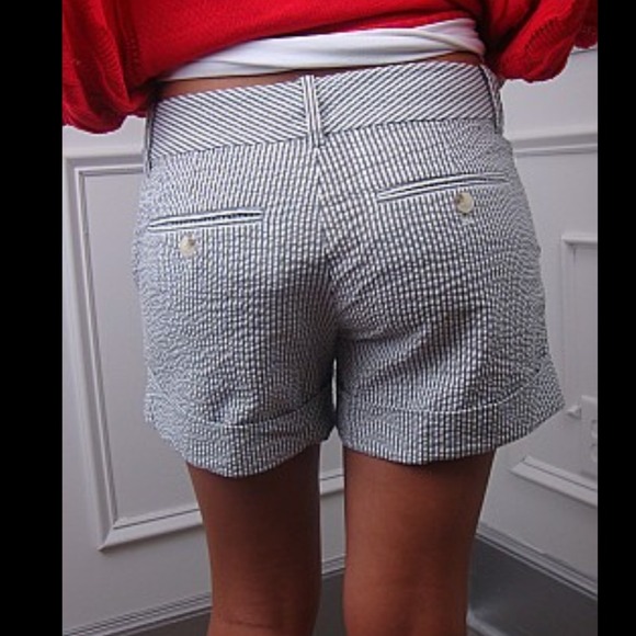 Bundled! Seersucker stripe blue shorts. Size m - Picture 2 of 3