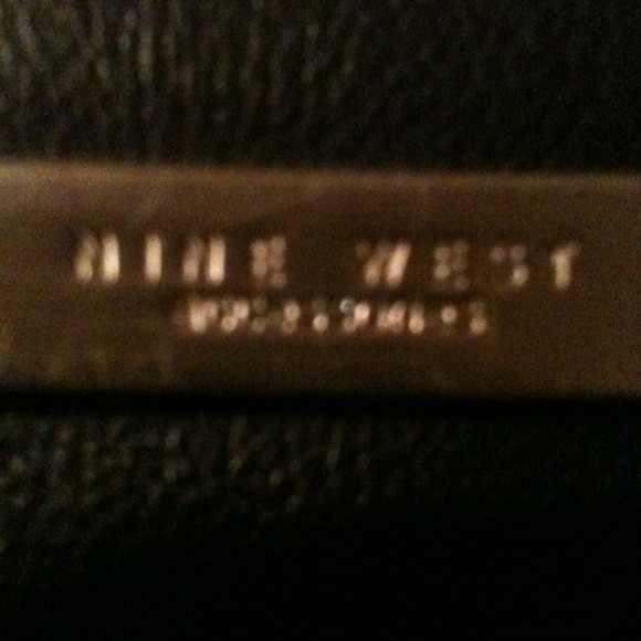 Nine West leather purse - Picture 2 of 4