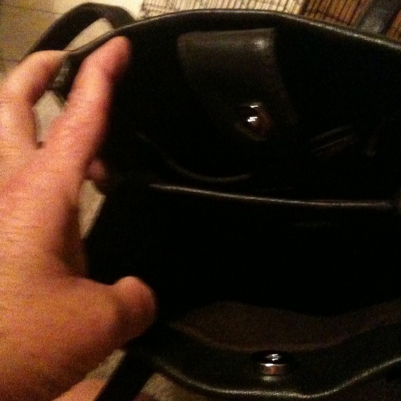 Nine West leather purse - Picture 4 of 4
