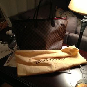 SOLD Louis Vuitton Neverfull GM