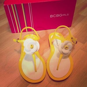 BCBG girls Yellow PVC Floral Sandals
