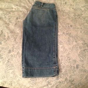 REDUCED White House Black Market Capris