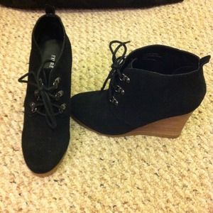 Express booties boots and H&M sweater