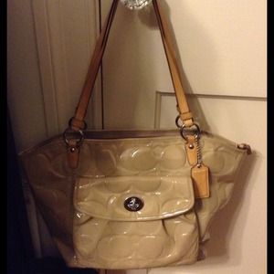 Coach tote sold