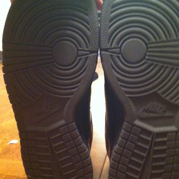 SOLD Nike Black Suede and Gold Dunks - Picture 4 of 4