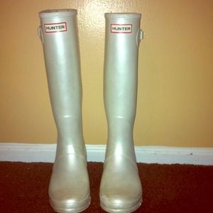 Opal white Hunter boots size 10