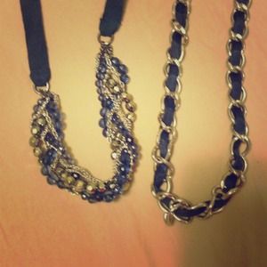 Bundle of 2 navy necklaces