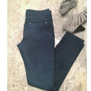 ❌SOLD IN BUNDLE❌BRAND NEW Democracy Jeggings