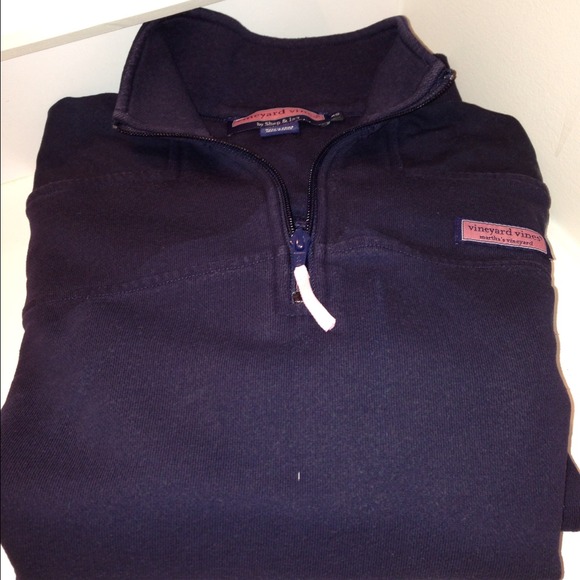 Sold***Vineyard vines shep sweater