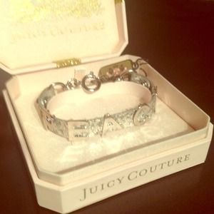 Juicy Couture PEACE bracelet