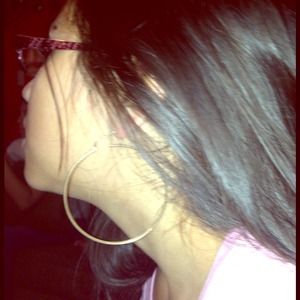 Solid 14 k ribbed style hoops