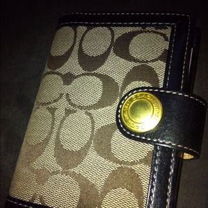 Mini Coach planner with Coach pen.